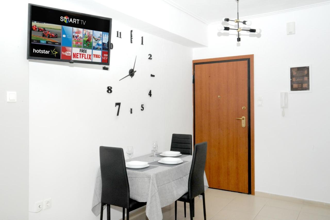 C3 Modern Spartan Apartment Экстерьер фото